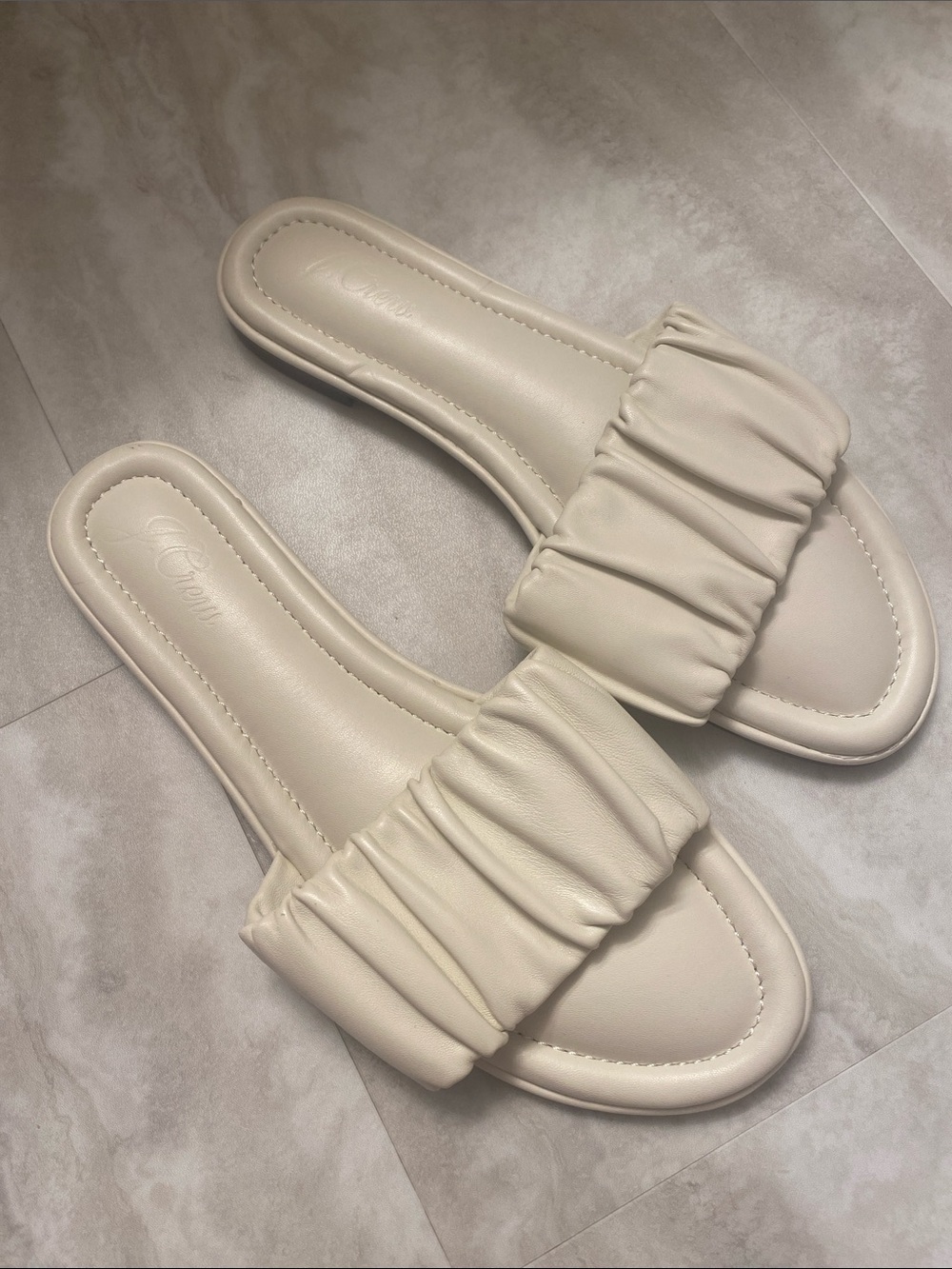 NWOT J. Crew Cream Ruched Slide Sandals